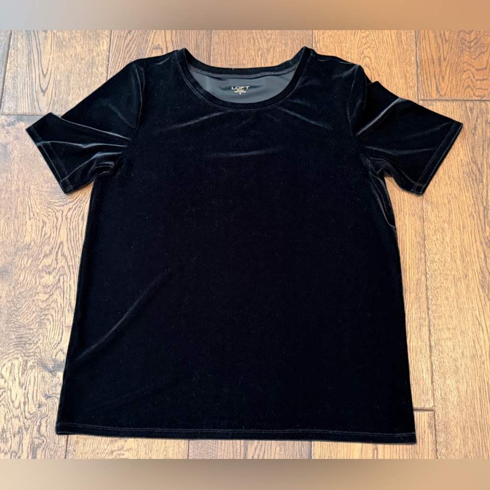LOFT Black Velvet Short Sleeve Top, Size Medium